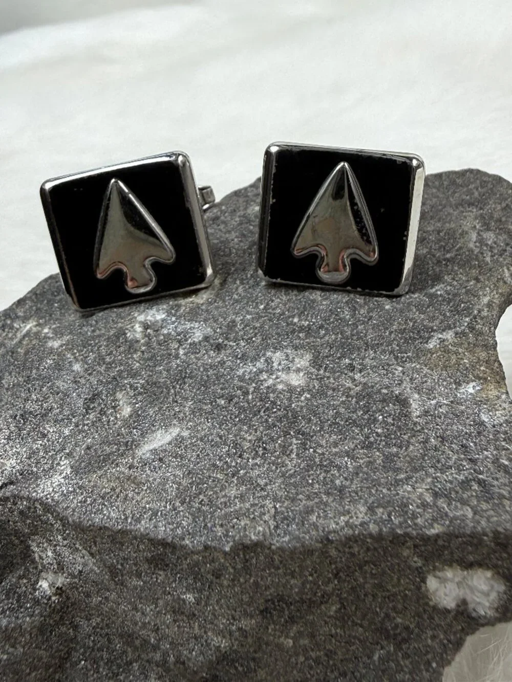 Vintage Foster Black Enamel & Silver Tone Spades Arrowhead Cufflinks Cuff Links